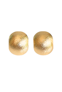 Discover Dylan Rae Jewelry's lightweight 18k gold-filled small oval domed pushback earrings. Perfect for day-to-night wear, adding elegance to any outfit.