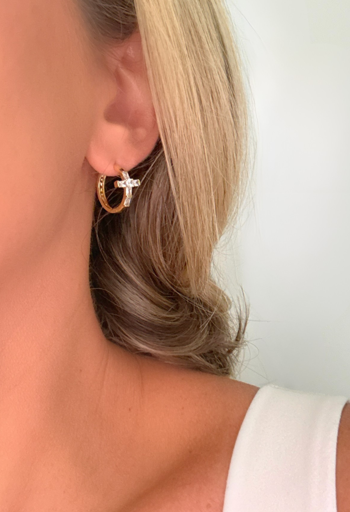 Diamond Crystal Cross Huggies