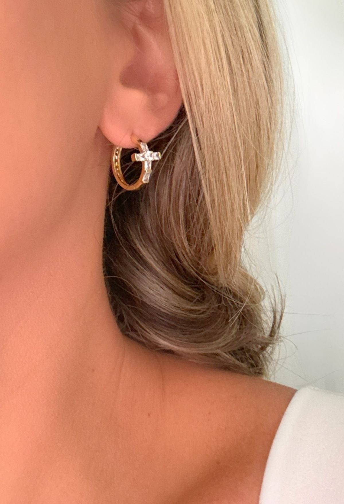 Diamond Crystal Cross Huggies