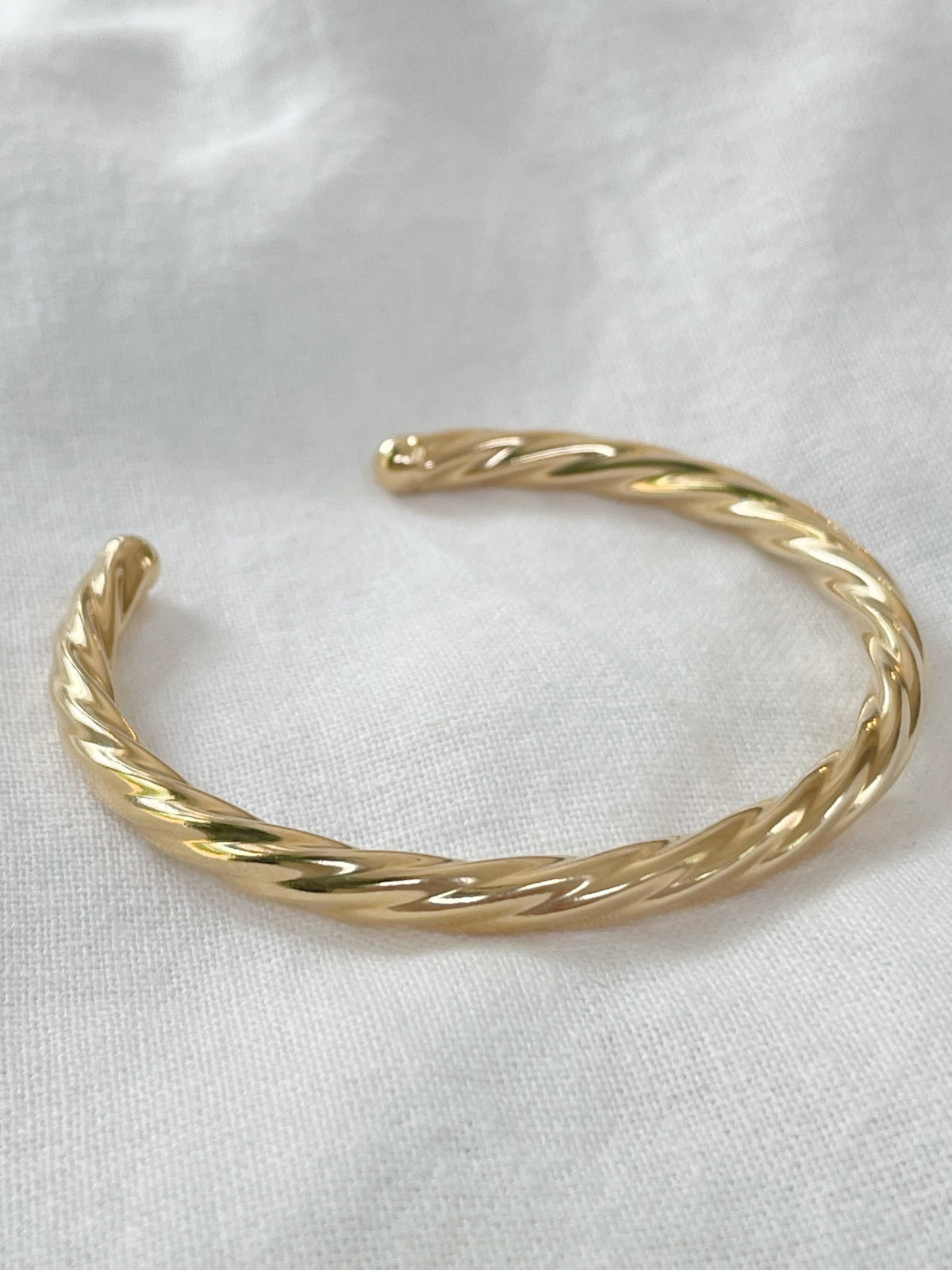 Melia Twist Bangle