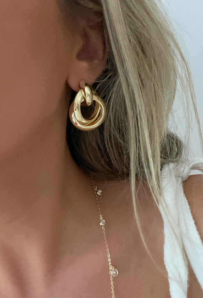Viral Knot Gold Earrings - Perfect blend of vintage feel and modern style