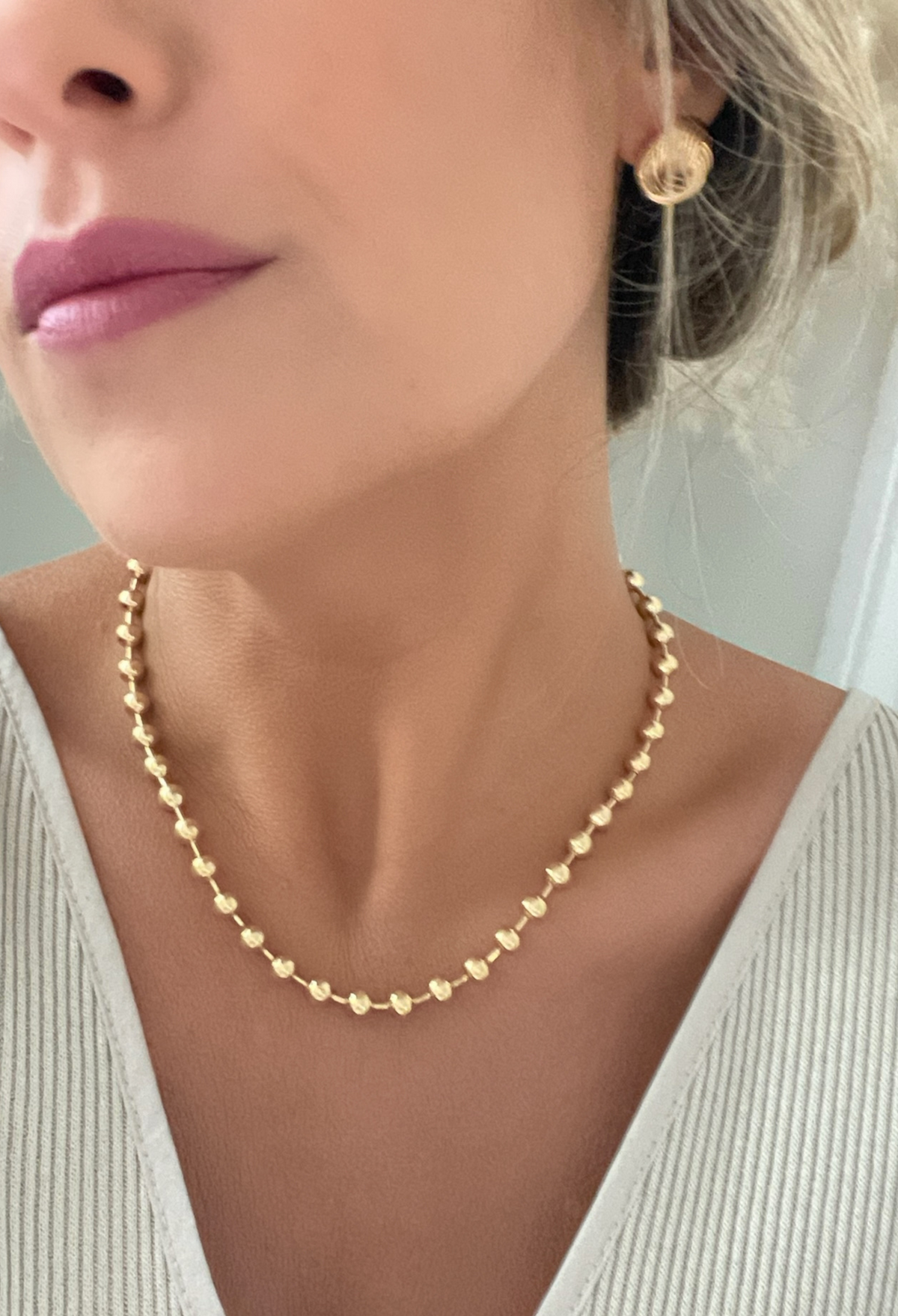 Elevate your style with our bold 18k gold-fill ball chain necklace. Tarnish-resistant, hypoallergenic, and perfect for layering. Shop now for a modern statement piece!